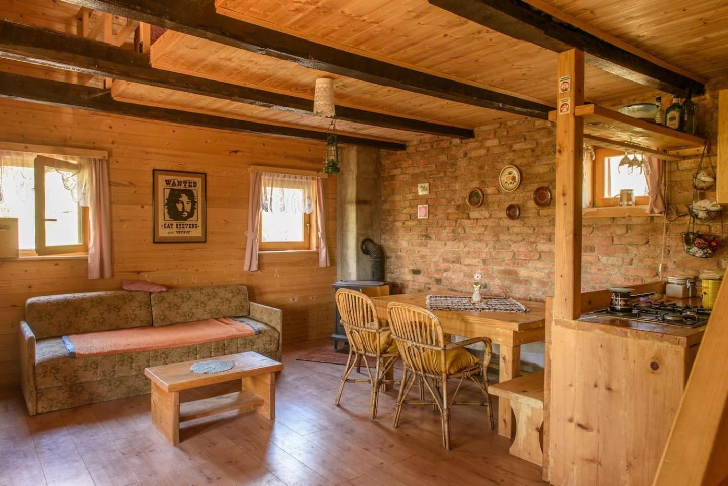 Kamanje Wooden House Near The River Kupa מראה חיצוני תמונה